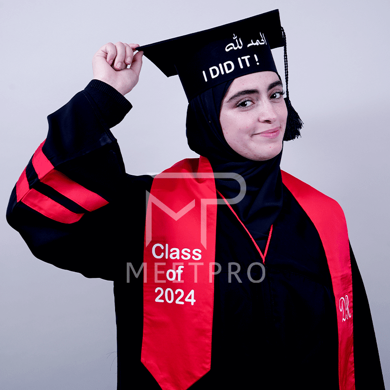 Toge de soutenance en Satin – Image 2