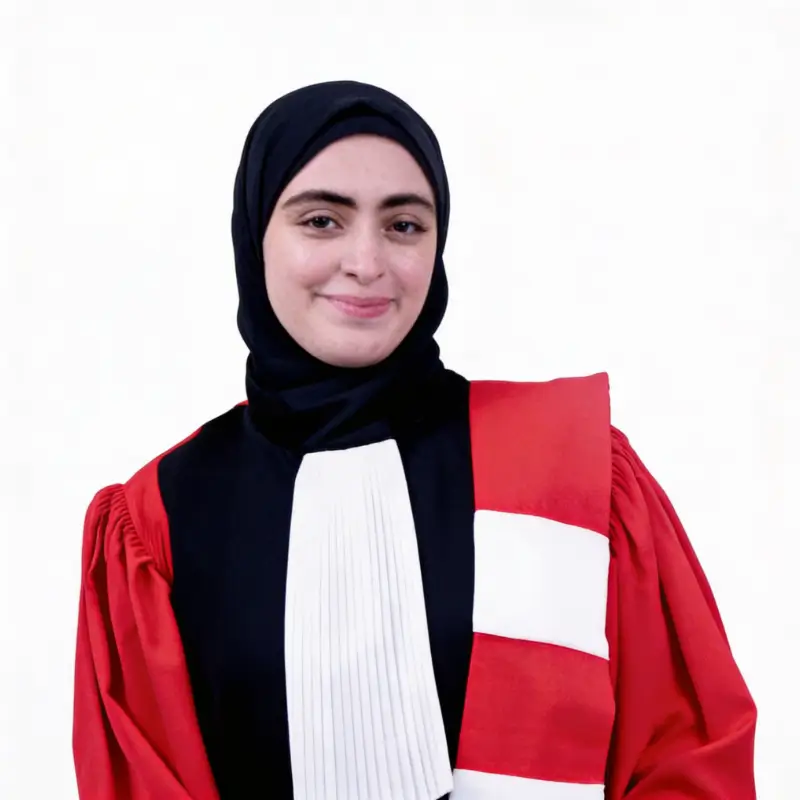 Robe Universitaire Premium – Toge de Soutenance Élégante | MeetPro Robe Universitaire Premium – Toge de Soutenance Élégante | MeetPro