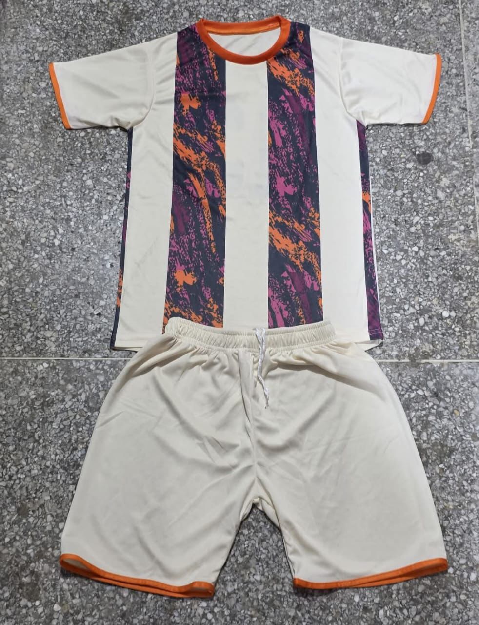 Tenues de Football Professionnelles (Maillots et Shorts) Personnalisables – Image 8