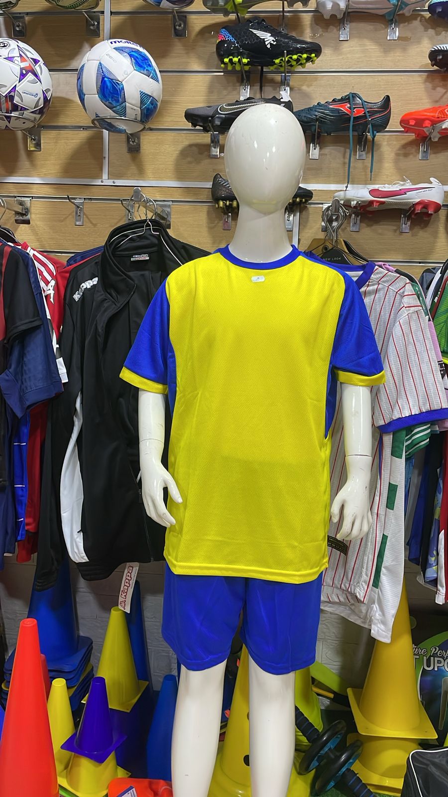 Ensemble Maillot et Short de Football "Simple" – Image 9